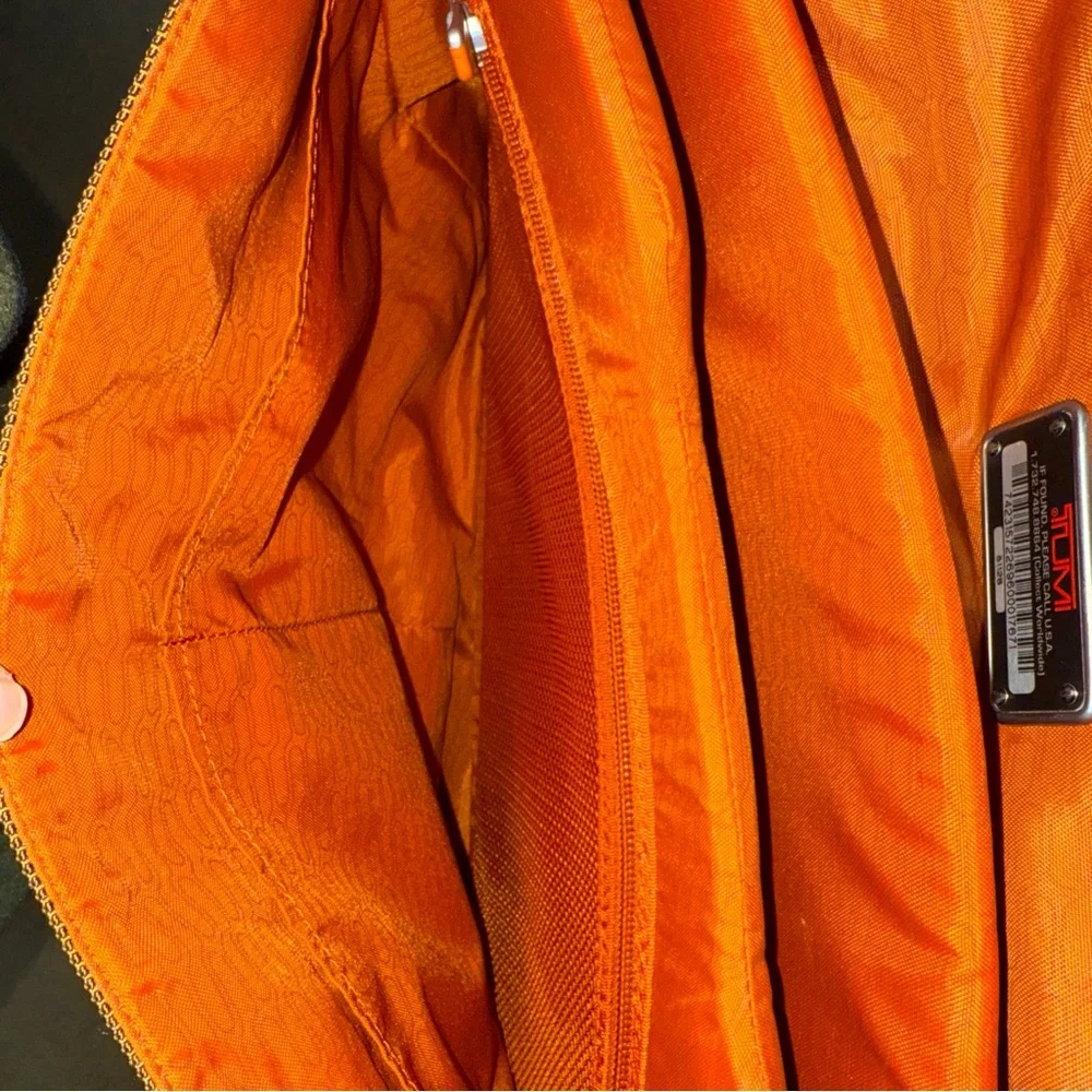 Tech by TUMI 5112B Expandable Brown Orange Laptop Messenger Shoulder Bag